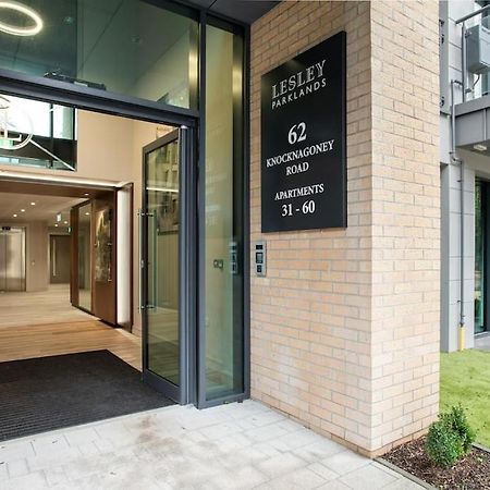 Stunning 2Br Next To The City Airport Bhd - Free Parking 벨파스트 외부 사진